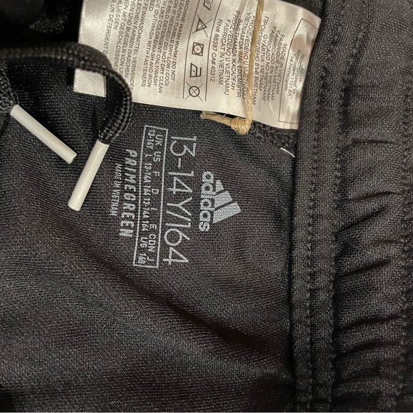 Adidas NWT youth pants - Picture 4 of 5